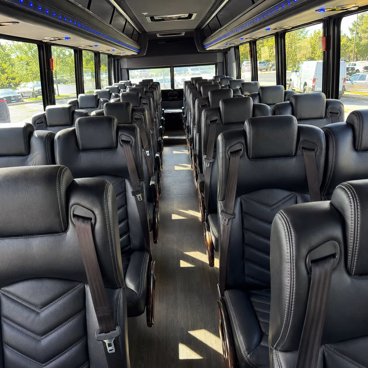 carrollton private shuttles for wedding pickups and drop offs in carrollton