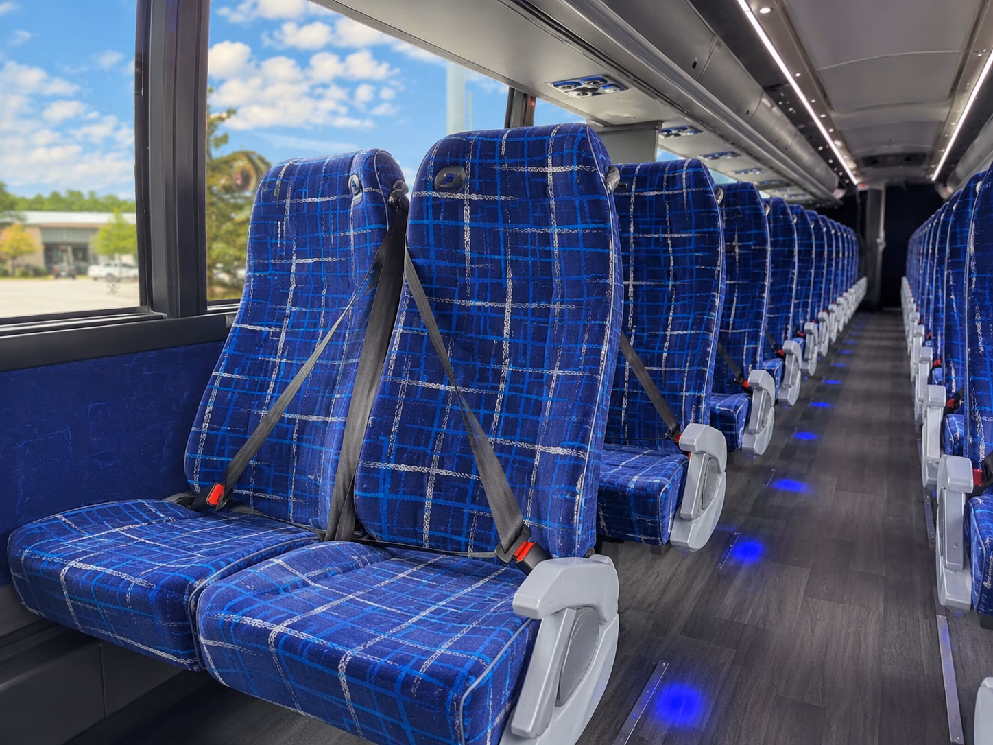 carrollton tournament charter bus rentals for carrollton sports teams and fan groups