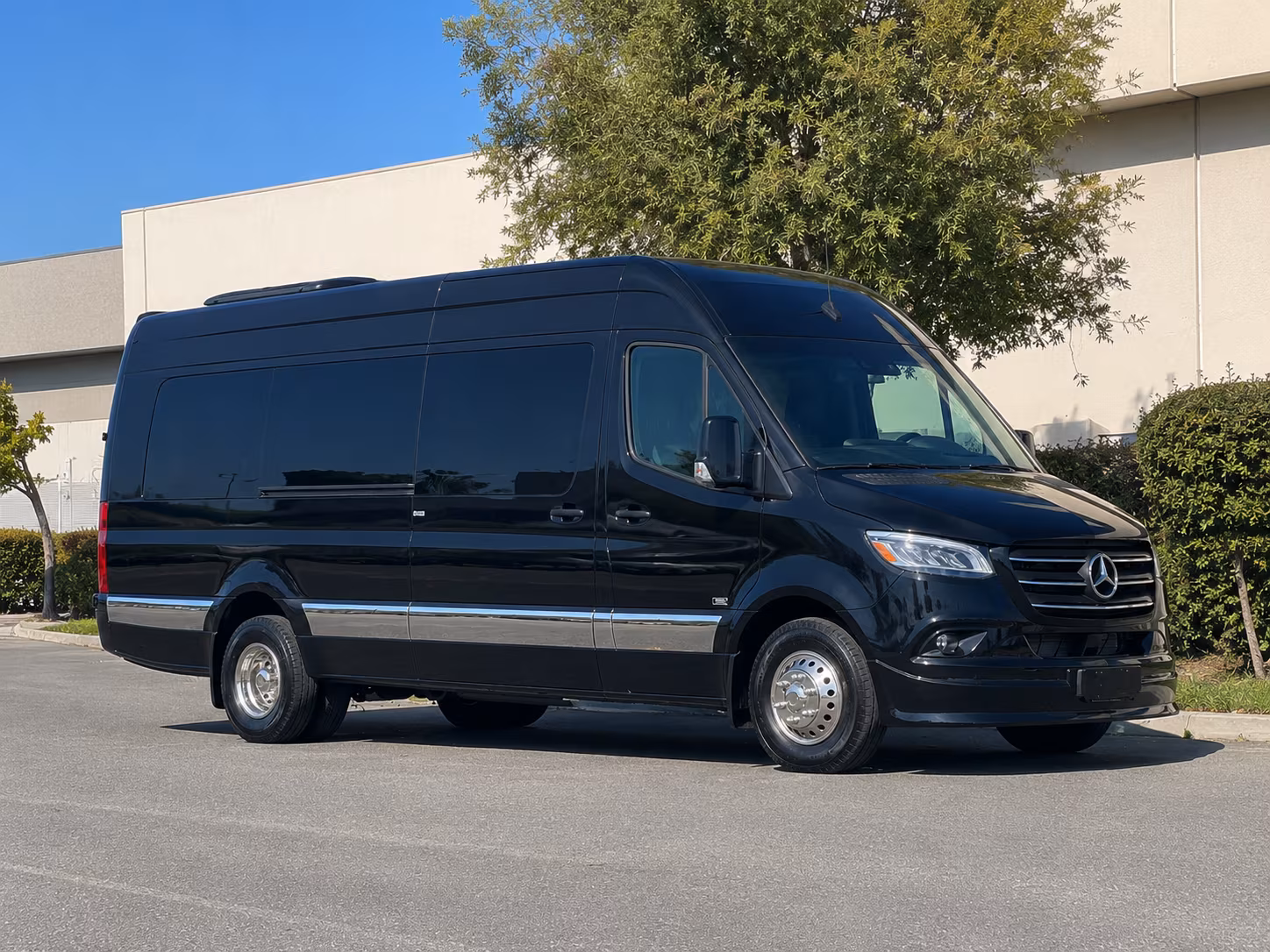 edmond wedding bus rentals for small and large celebrations