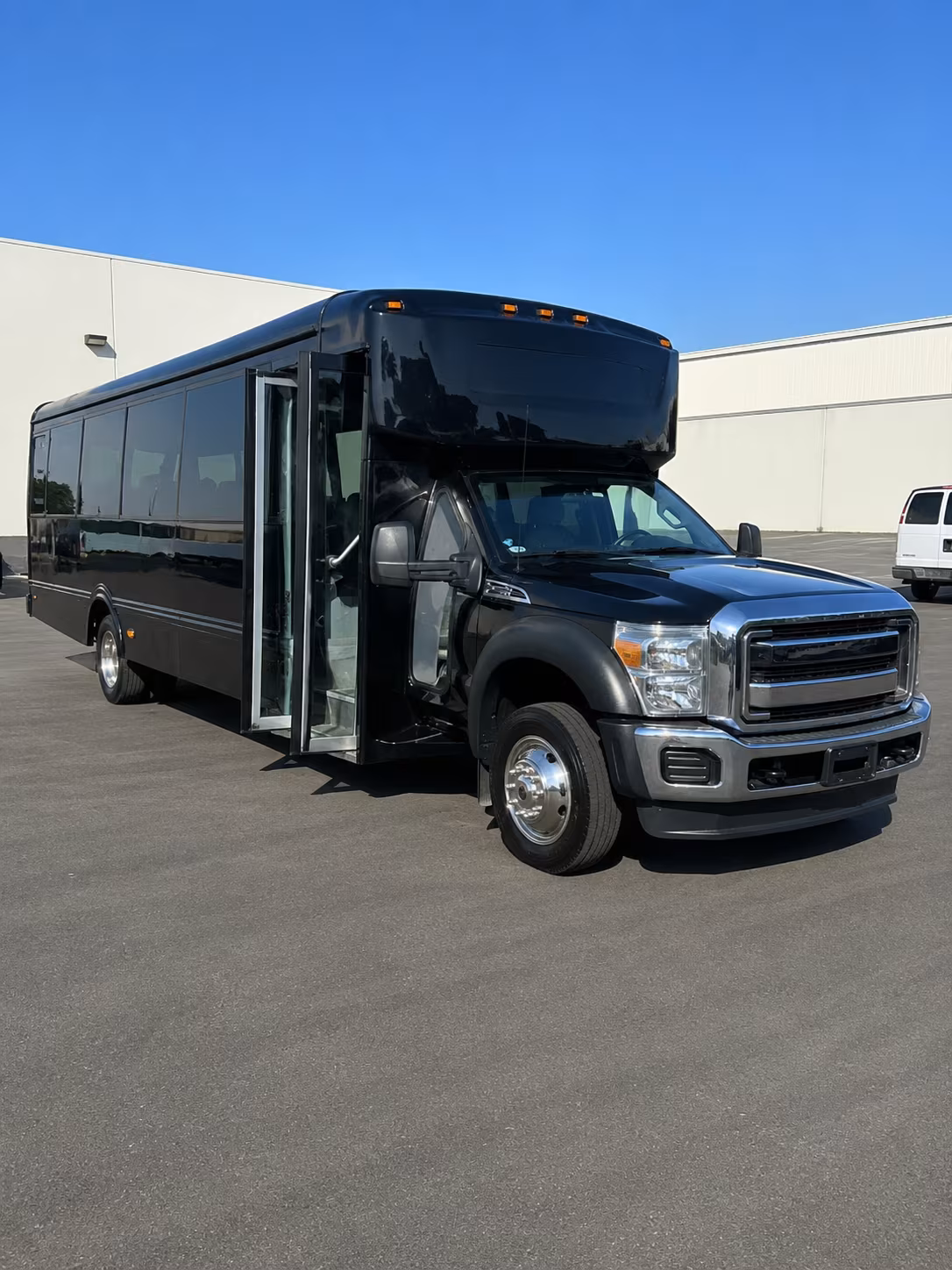 wichita falls bachelor bachelorette party bus rental
